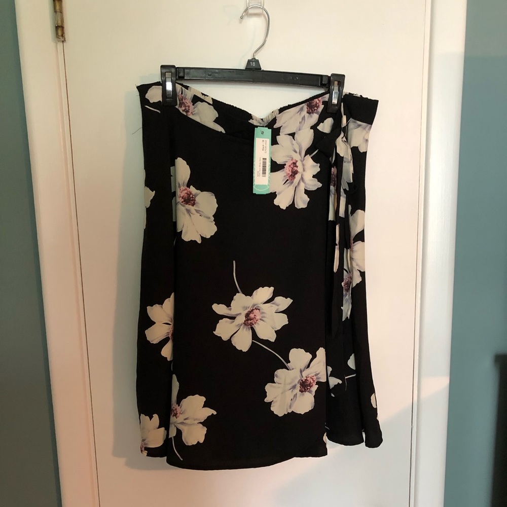 NWT skirt